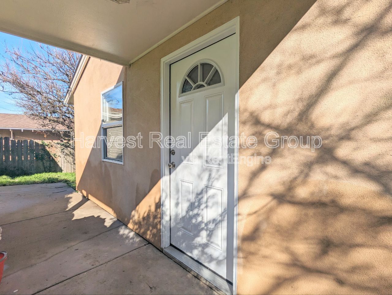 Gallery Image 0