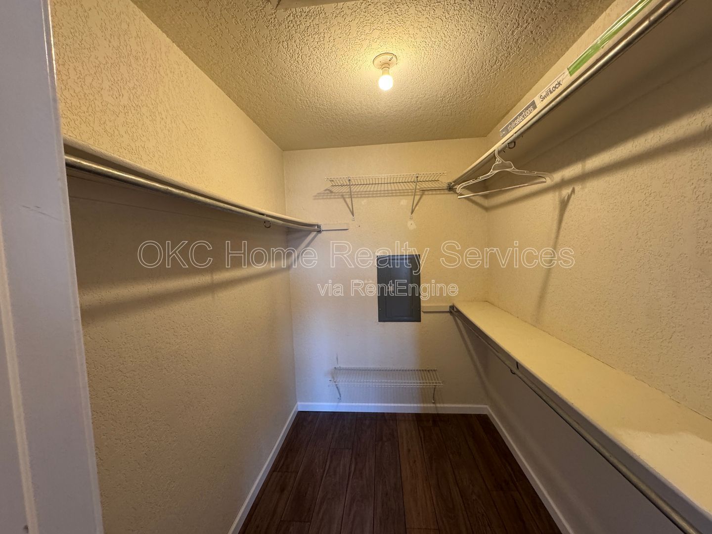 Gallery Image 12