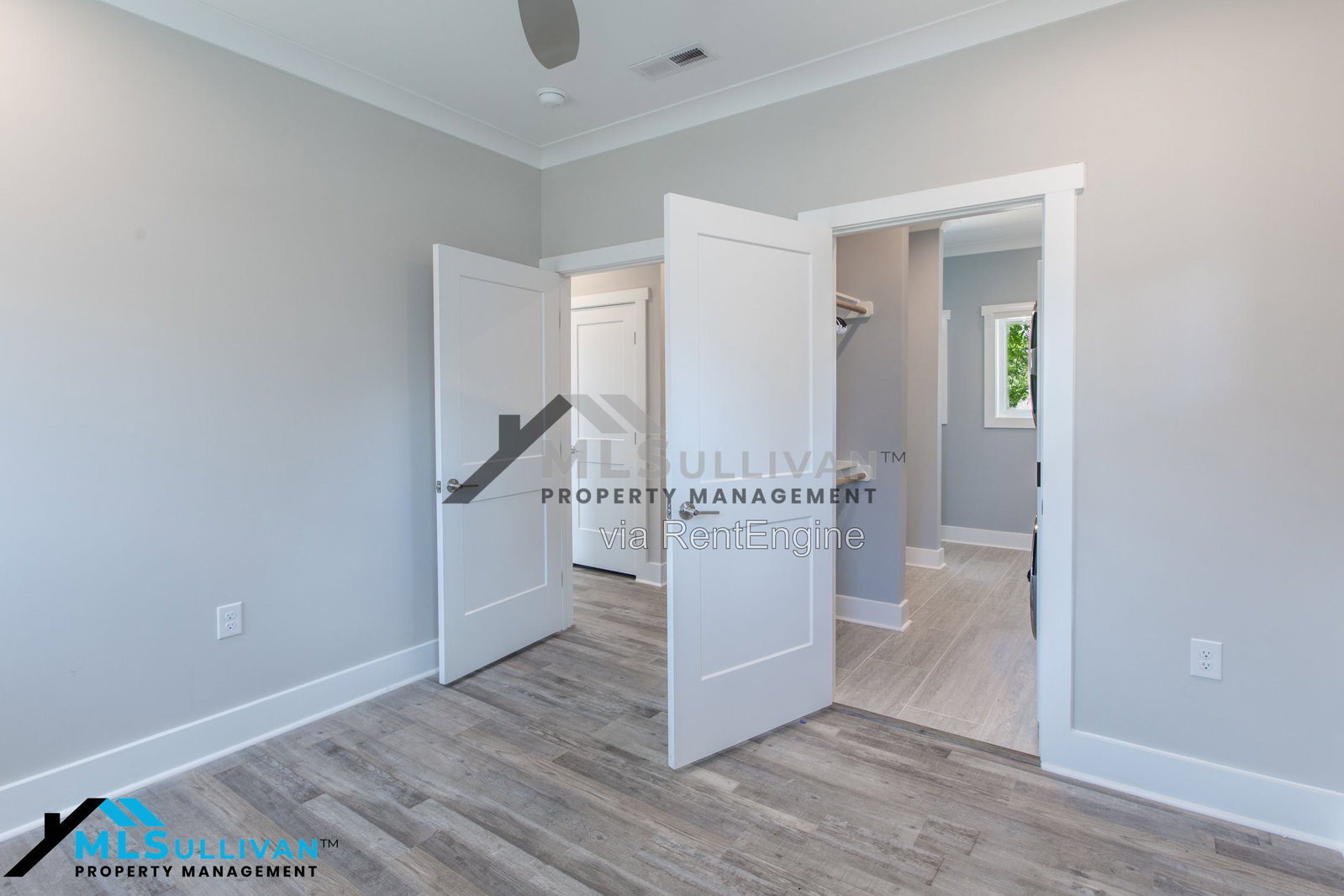 Gallery Image 16