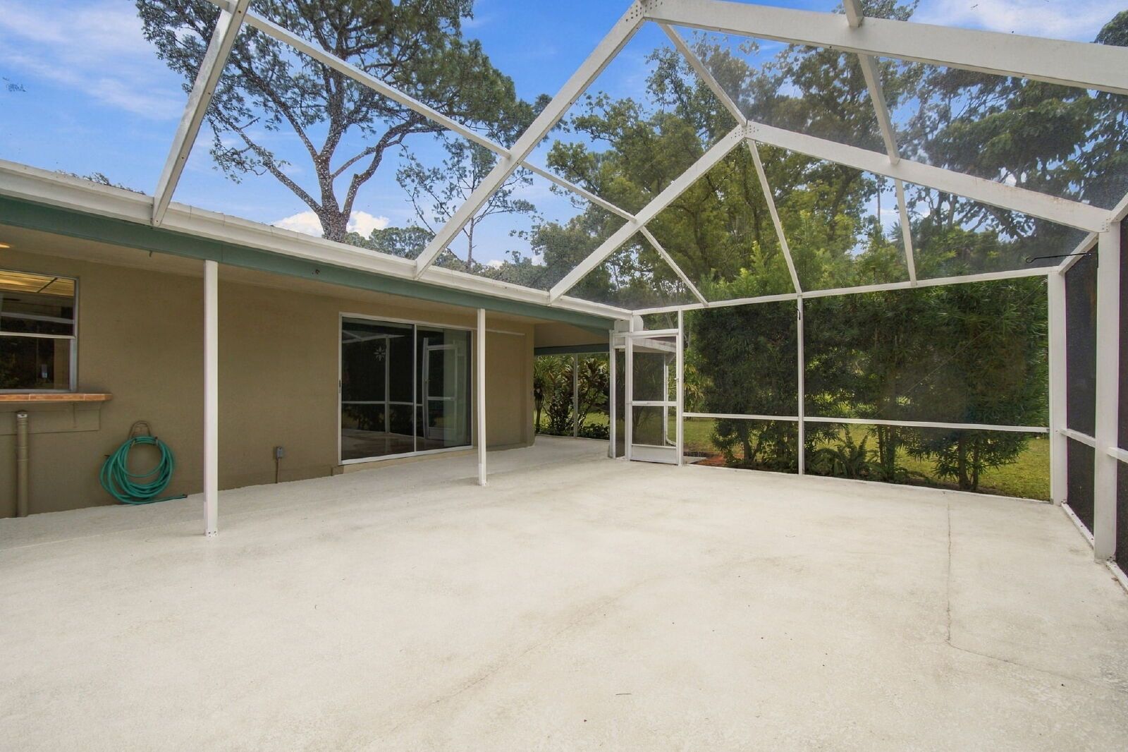 Gallery Image 52