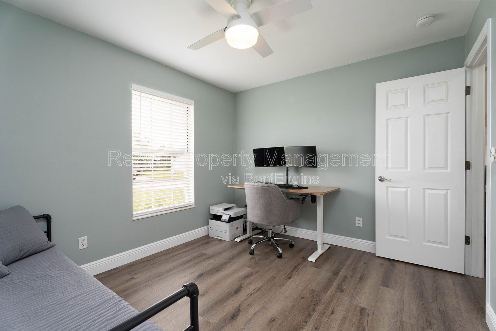 Gallery Image 19