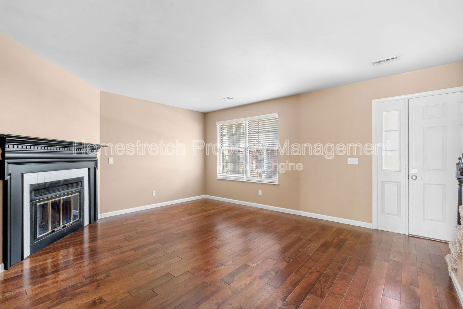 Gallery Image 16