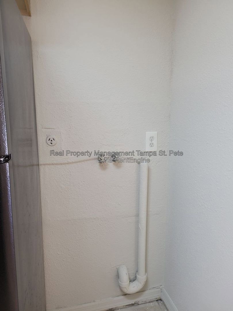 Gallery Image 16