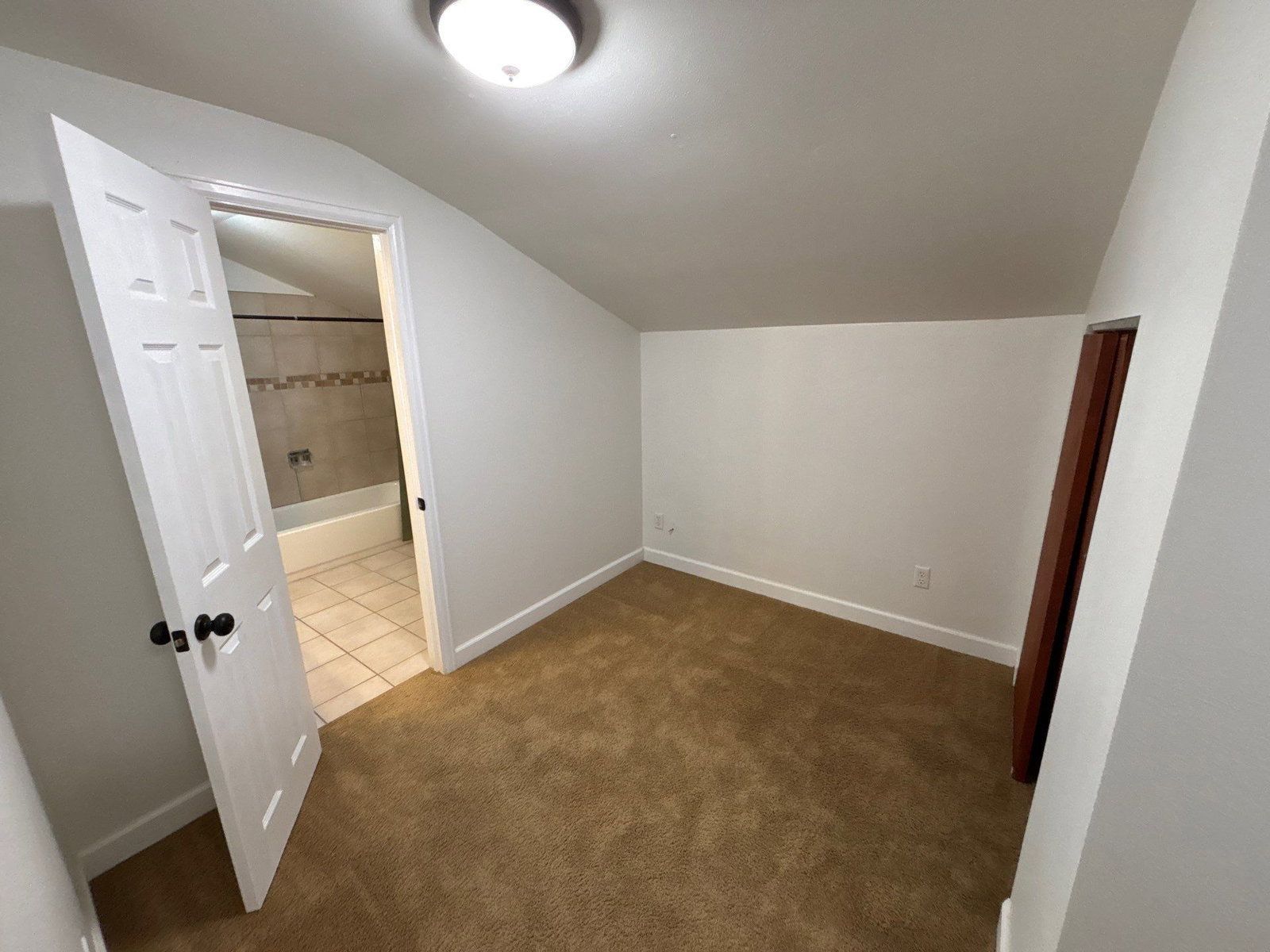 Gallery Image 28
