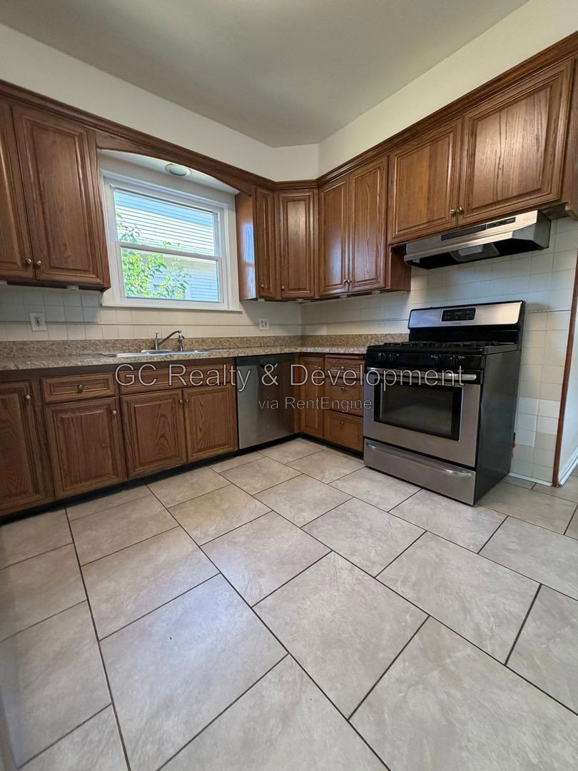Gallery Image 11