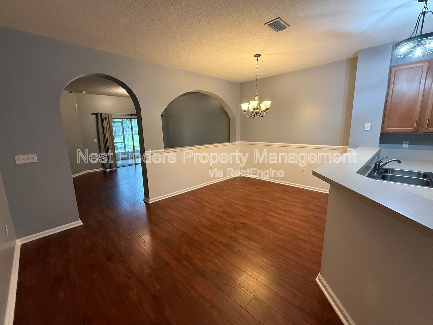 Gallery Image 16