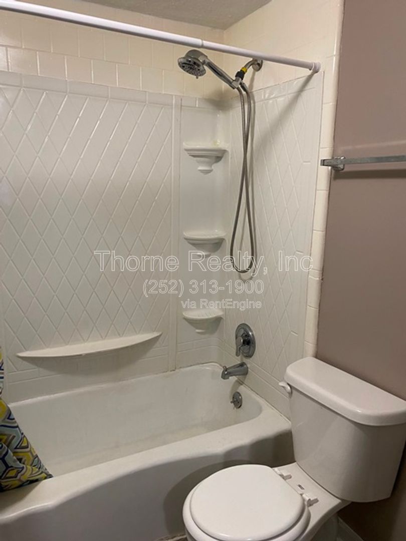 Gallery Image 17