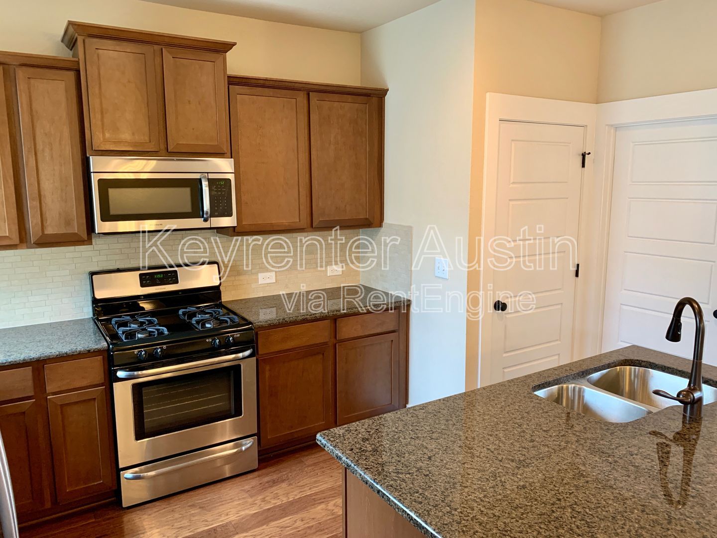 Gallery Image 9