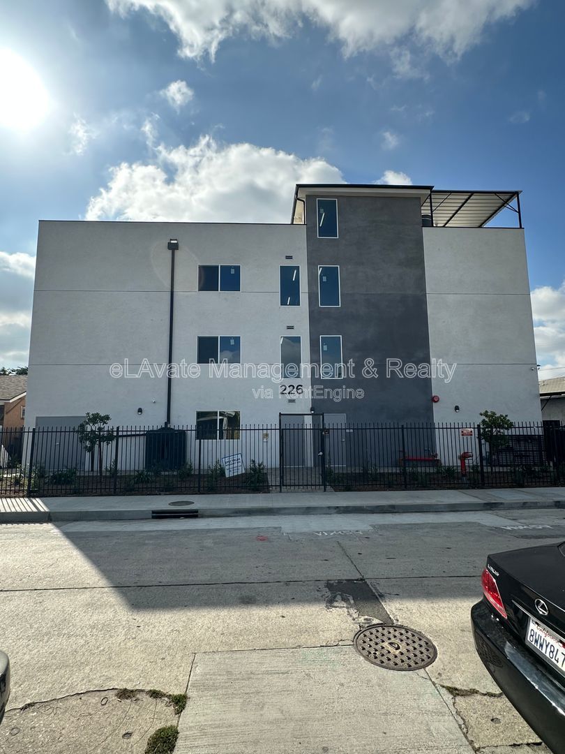Gallery Image 21