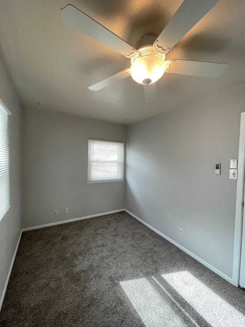 Gallery Image 14
