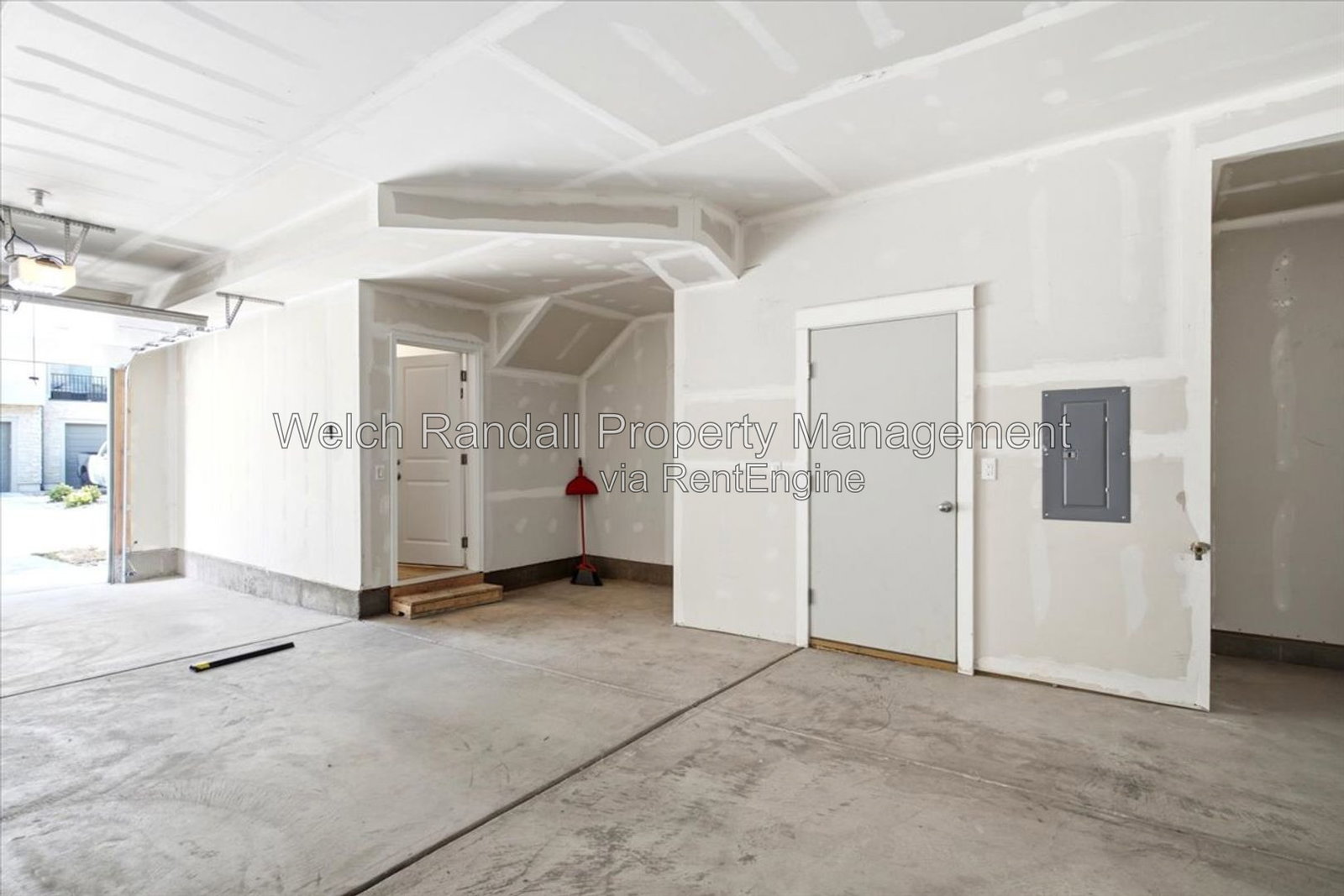 Gallery Image 17