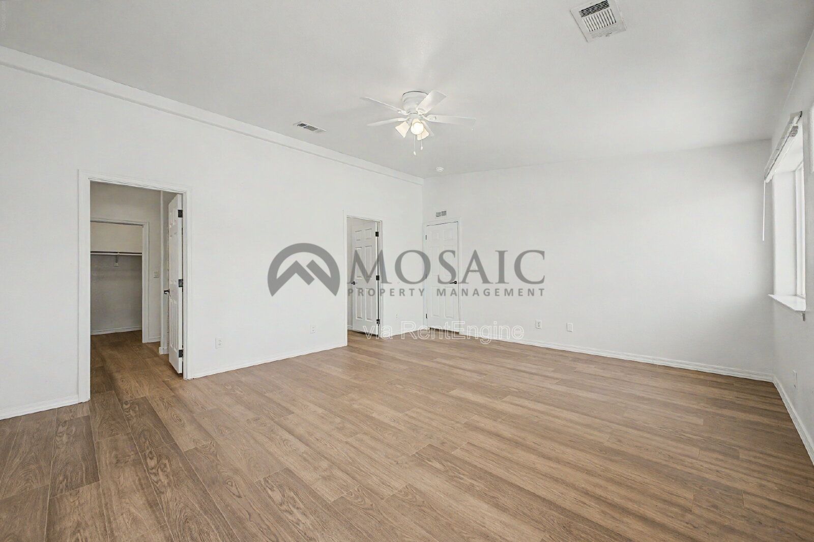 Gallery Image 22