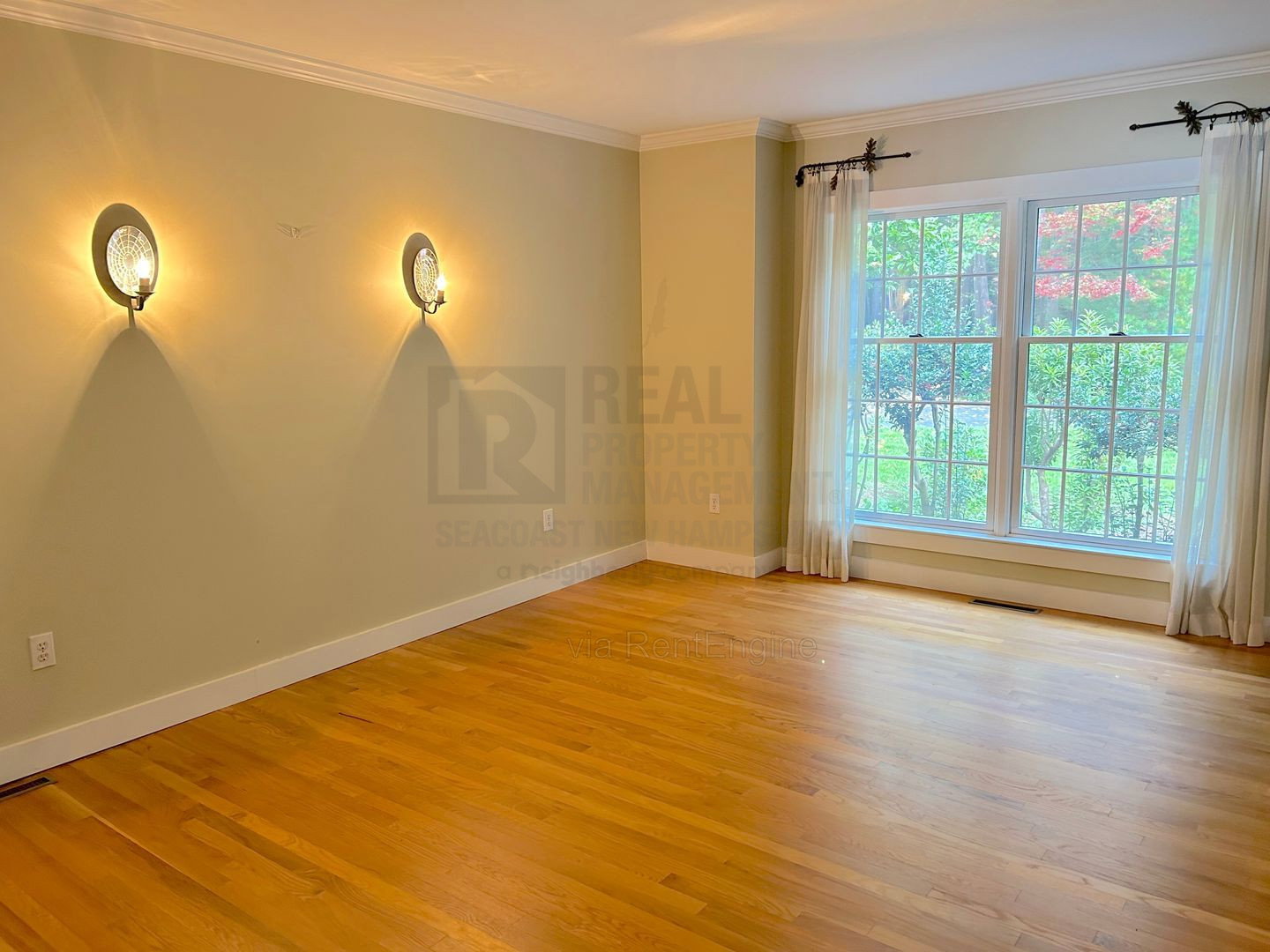 Gallery Image 16