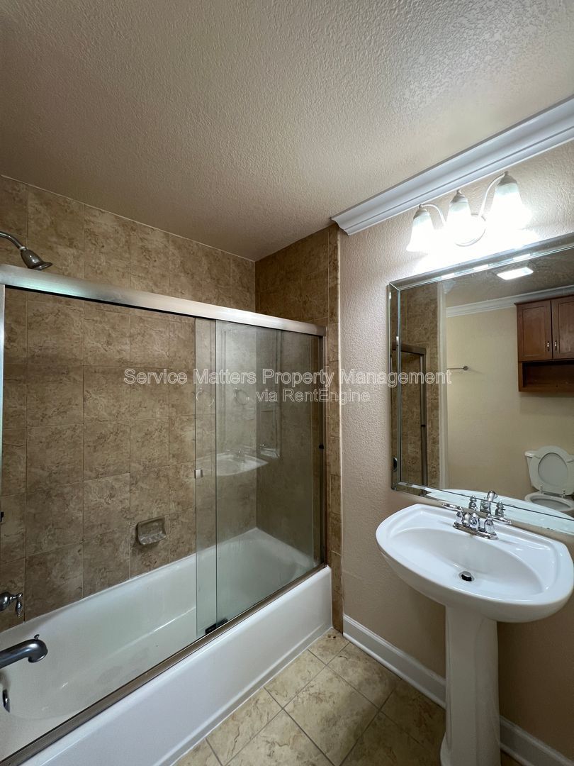 Gallery Image 22