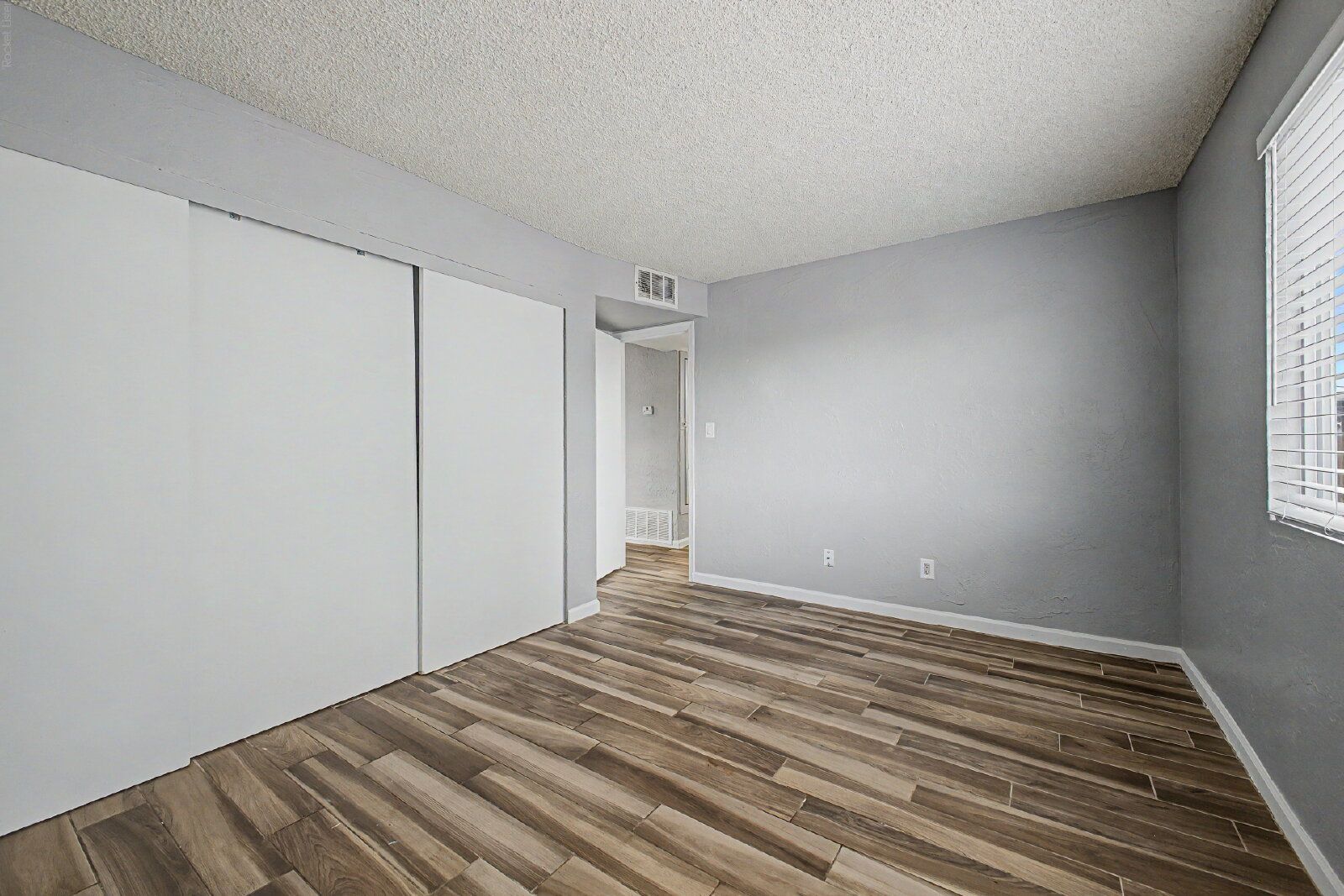 Gallery Image 29