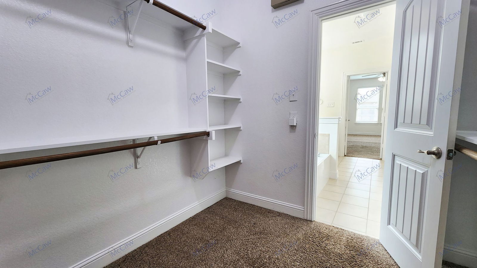 Gallery Image 19