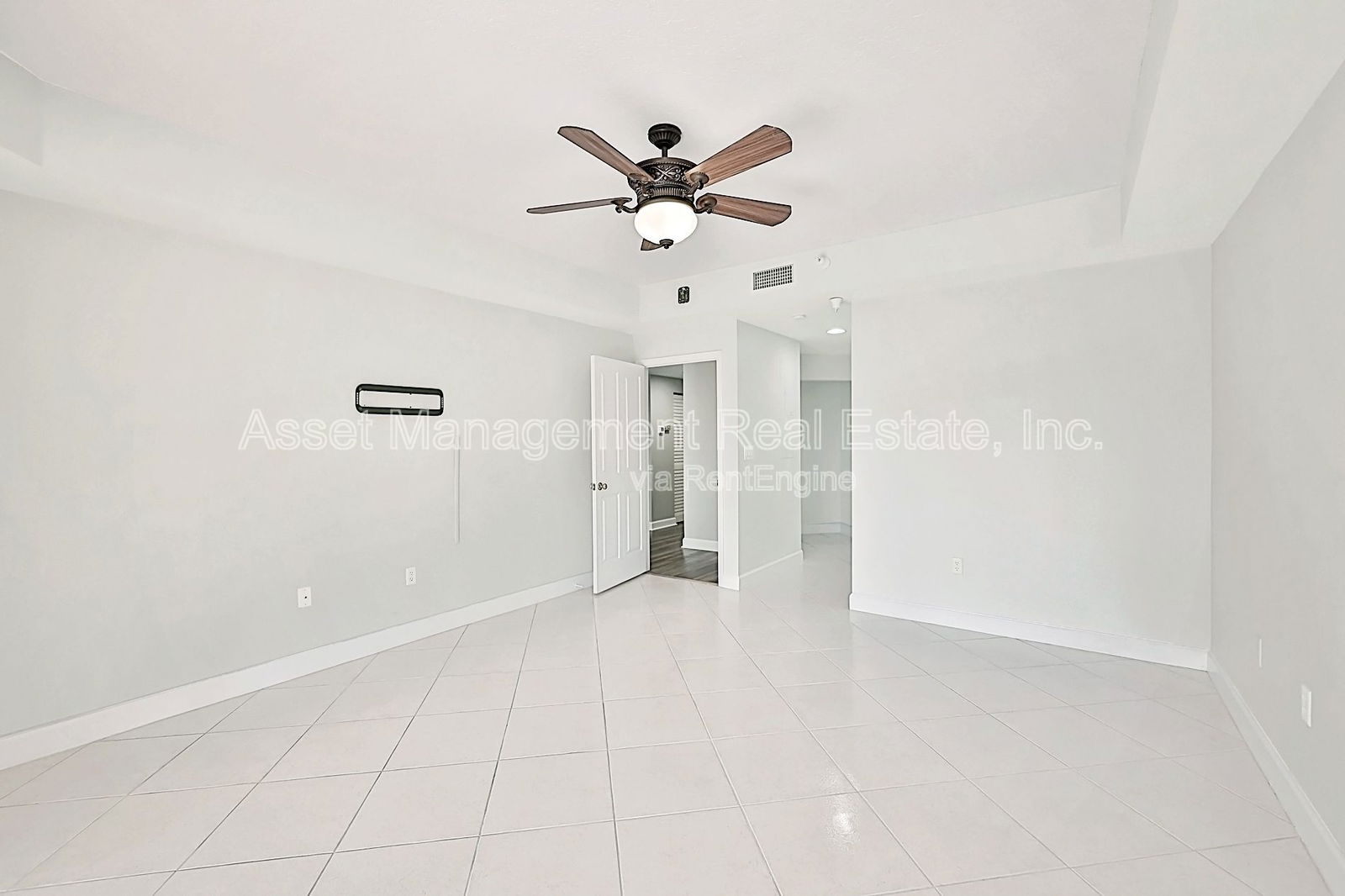 Gallery Image 32
