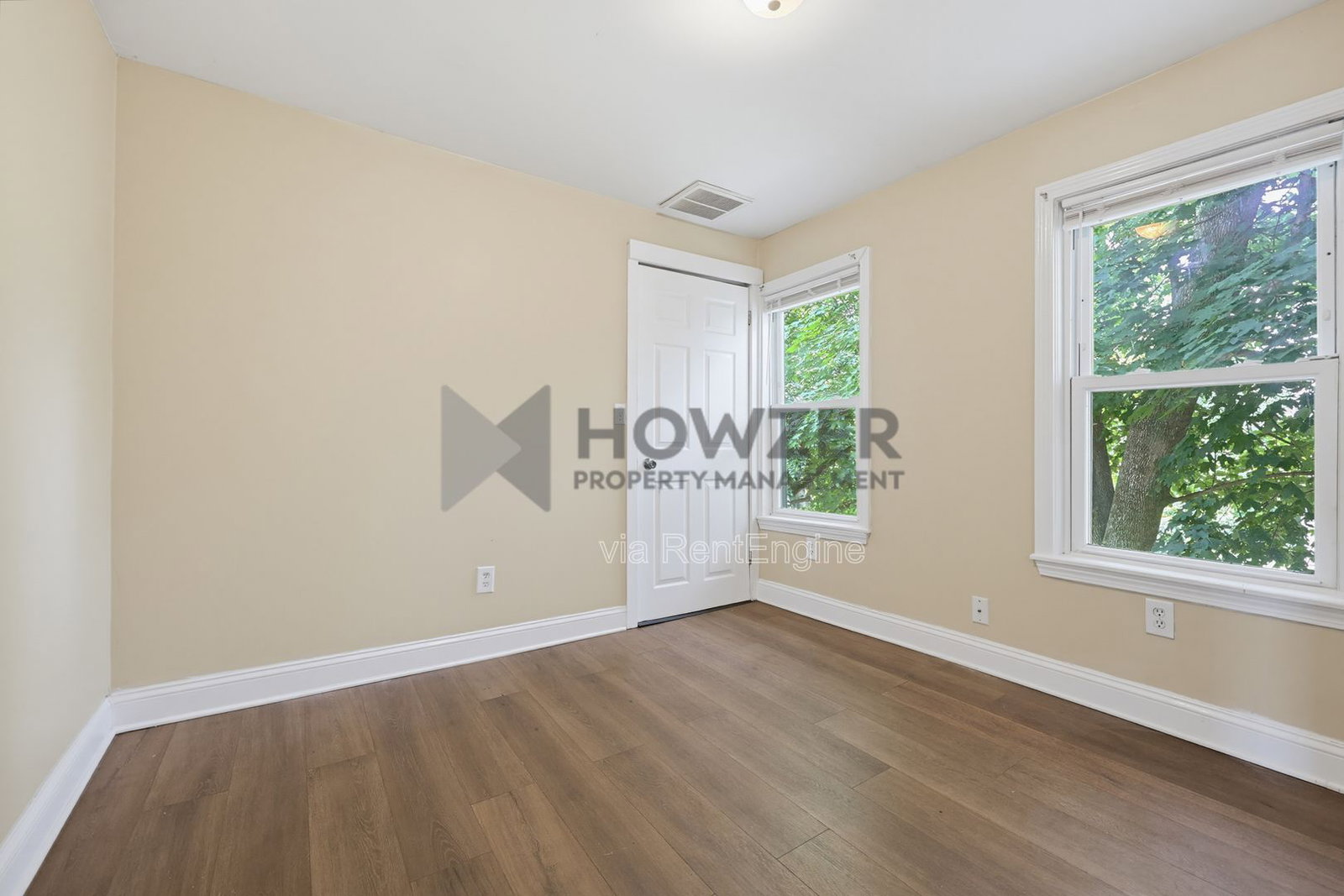 Gallery Image 22