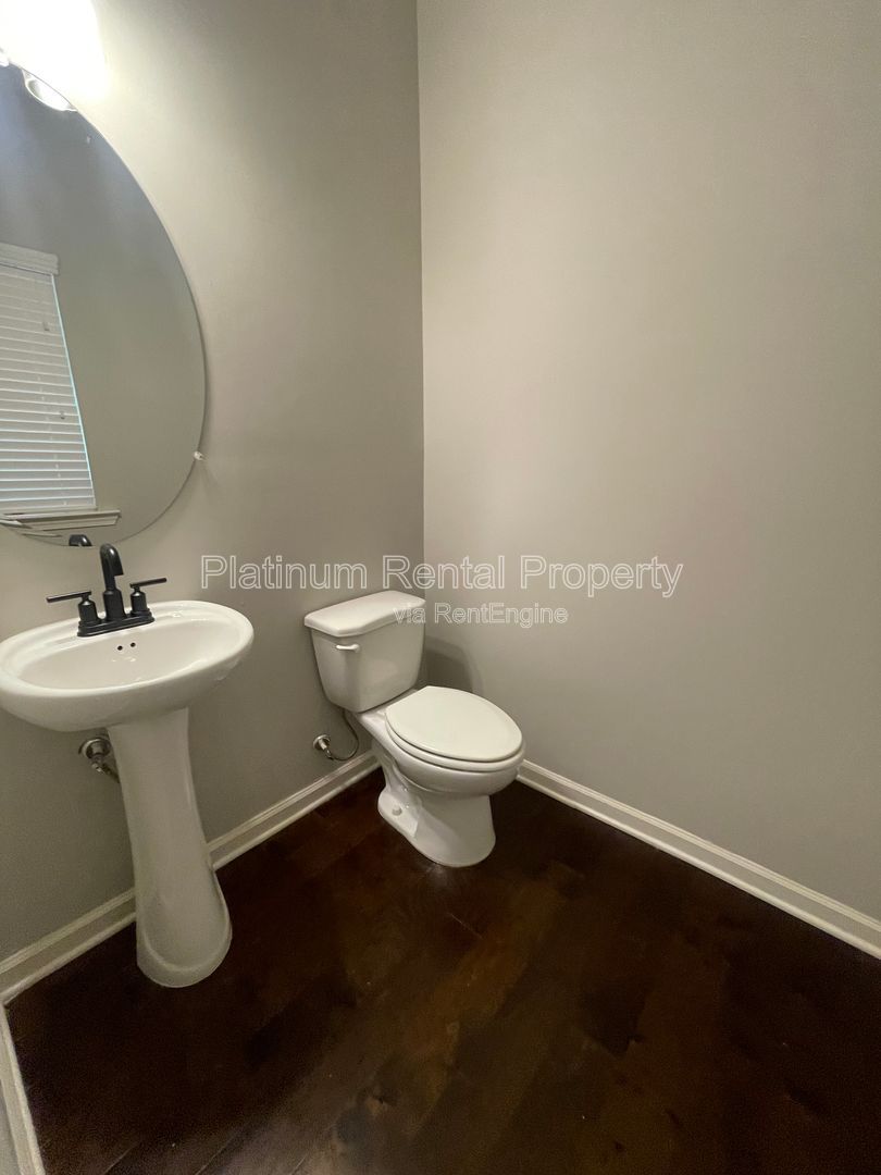 Gallery Image 14