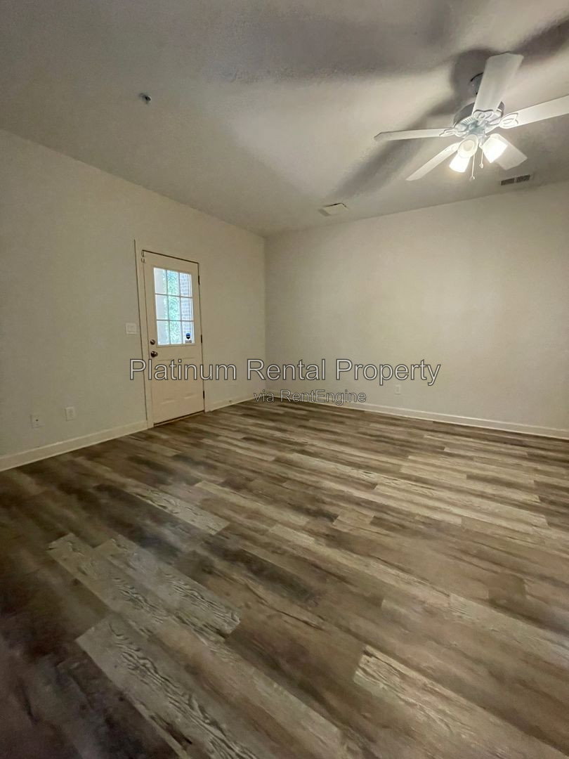 Gallery Image 66