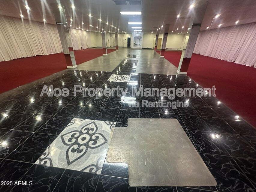 Gallery Image 45