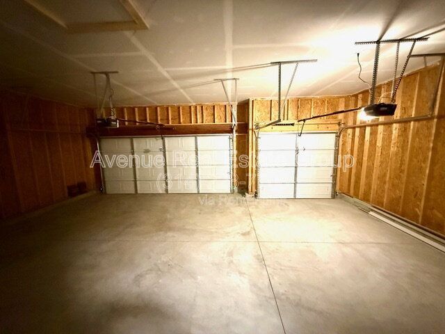 Gallery Image 19