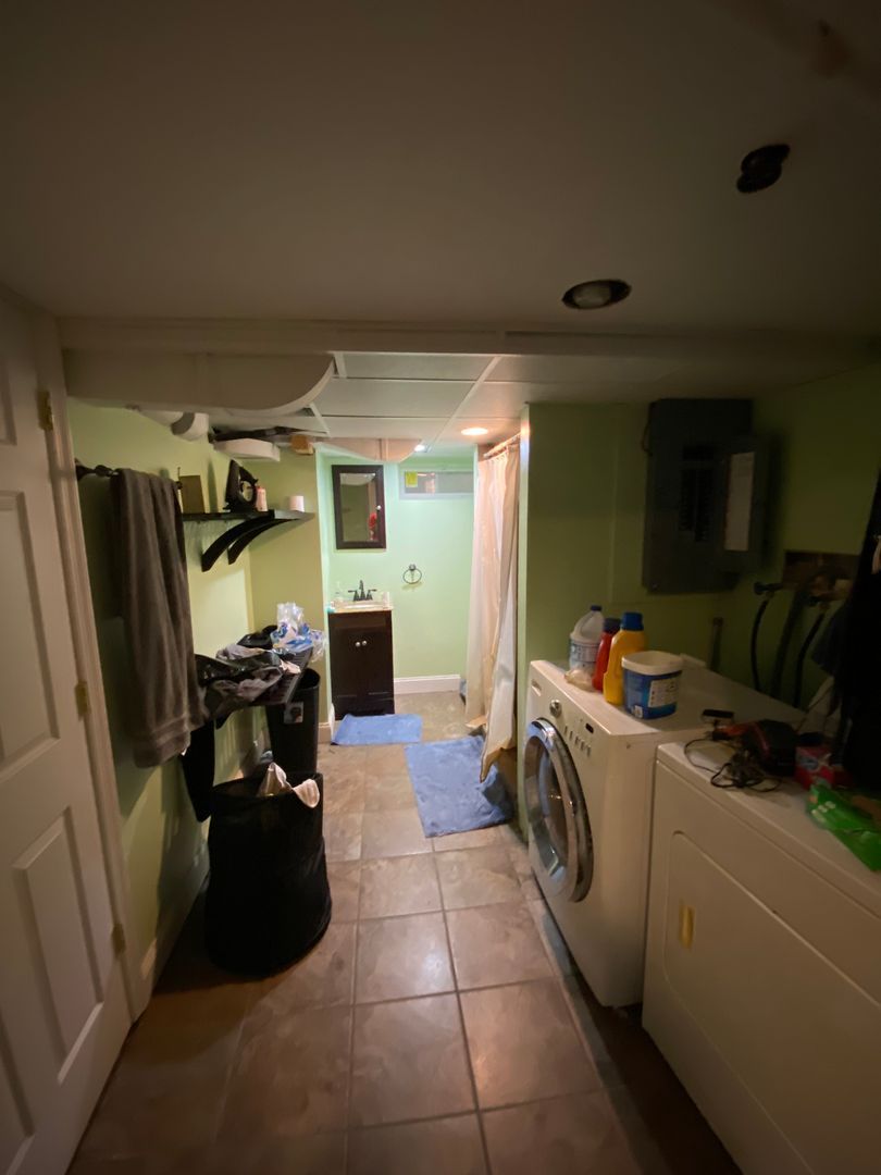 Gallery Image 17