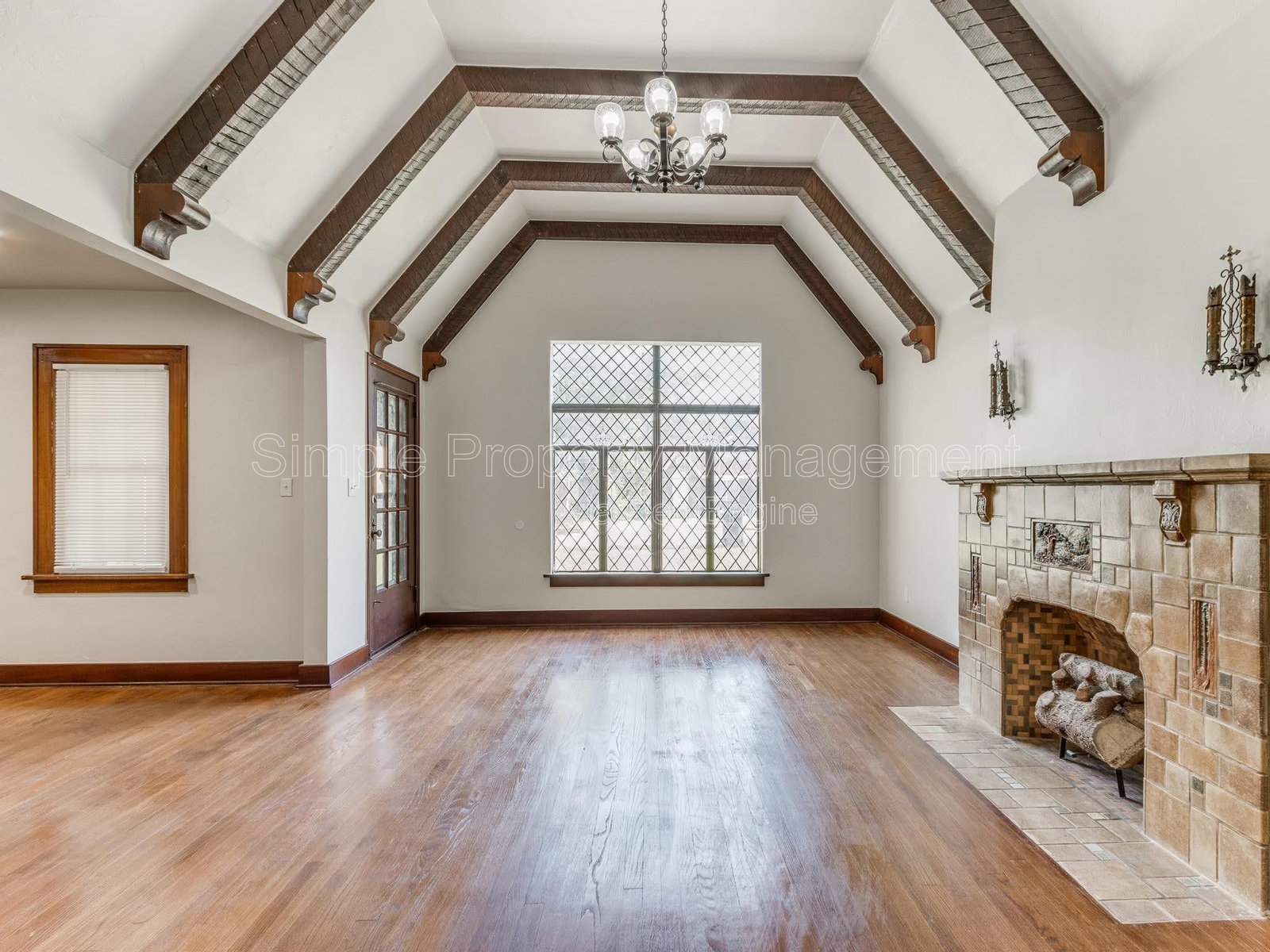 Gallery Image 6