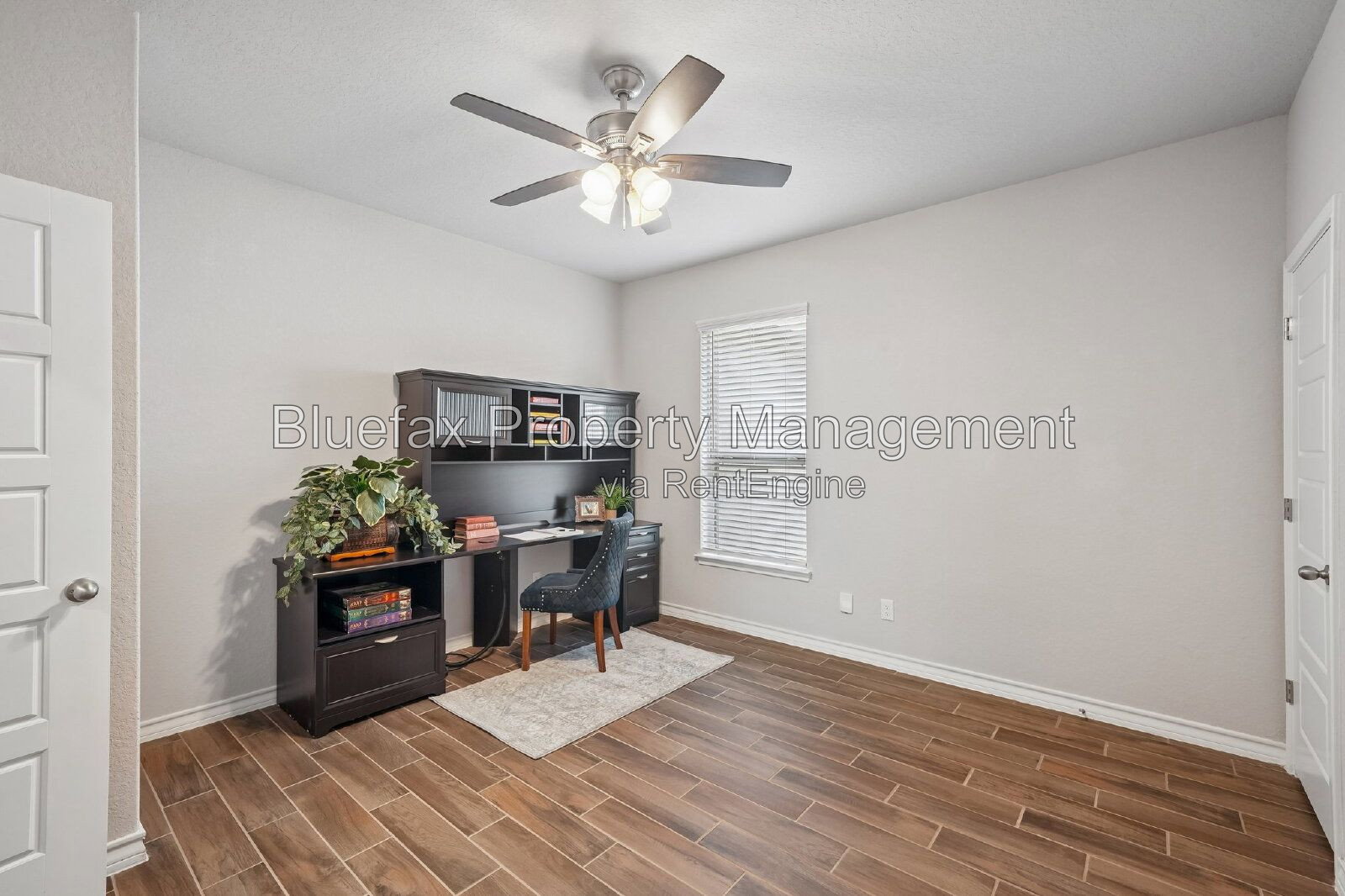Gallery Image 18