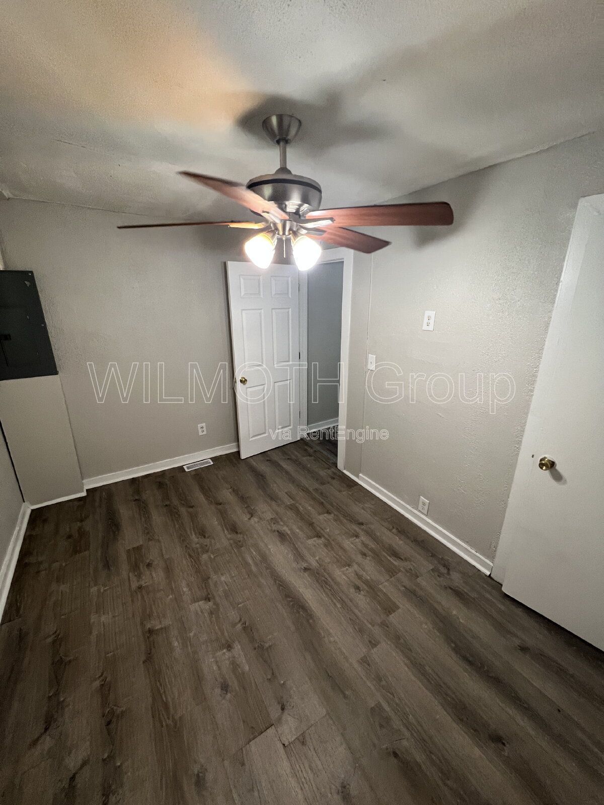 Gallery Image 14