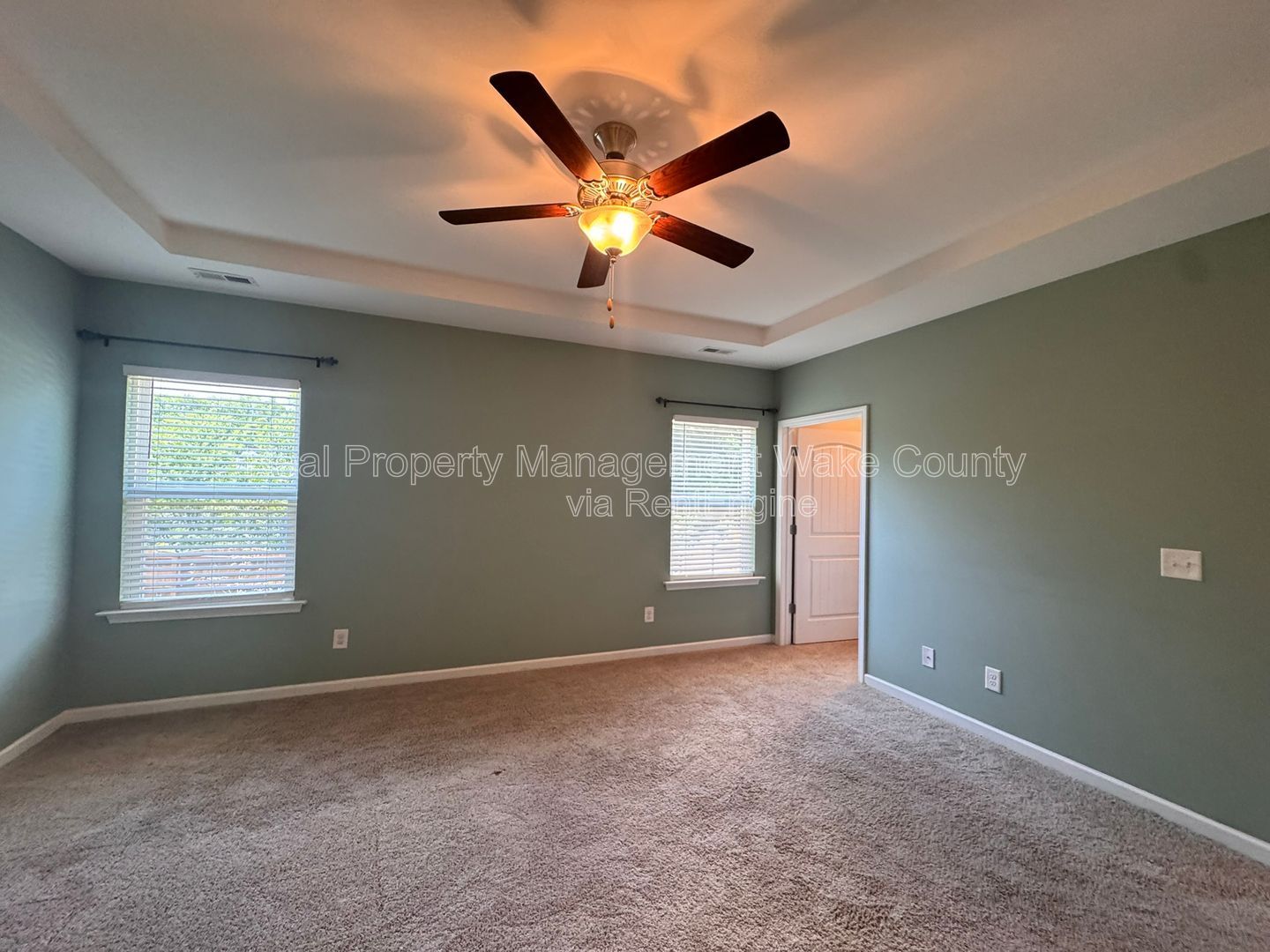 Gallery Image 18