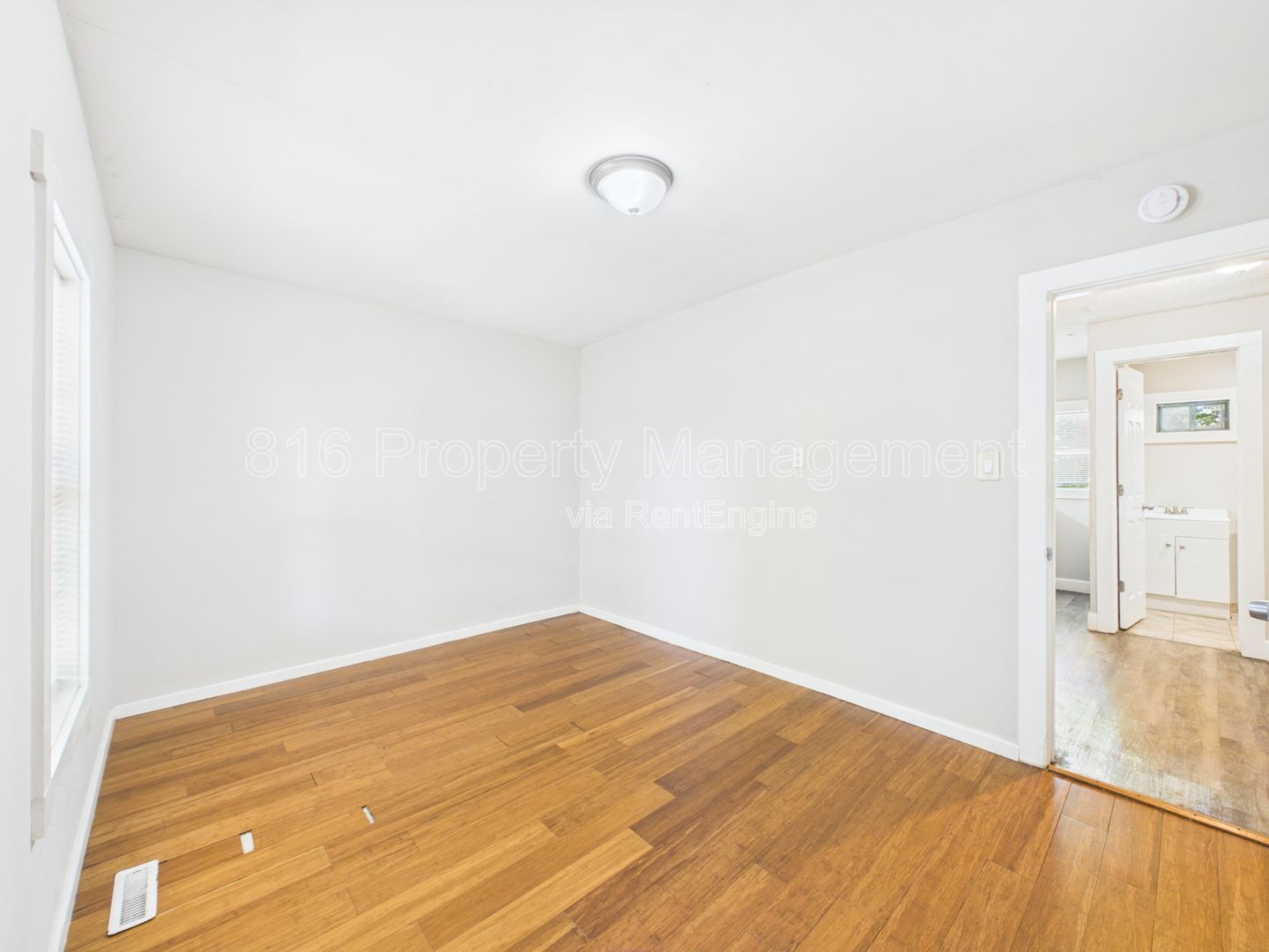 Gallery Image 18