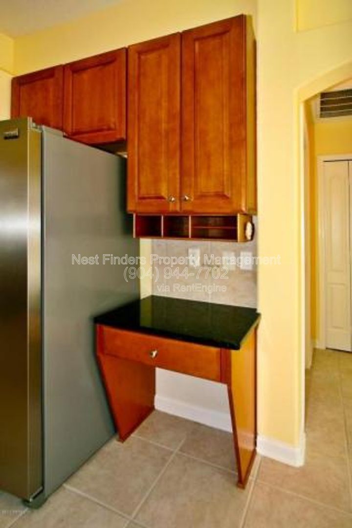 Gallery Image 9