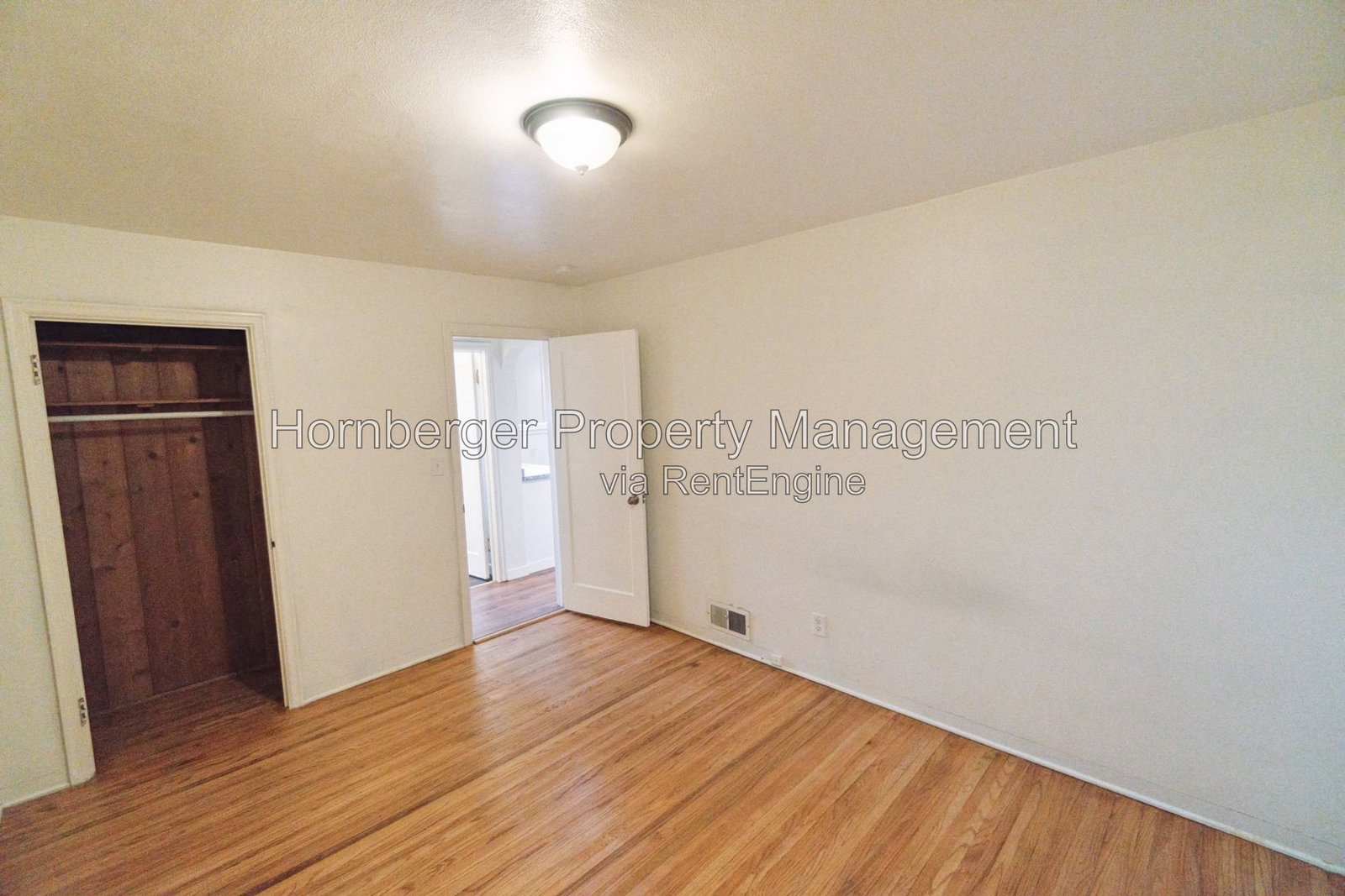Gallery Image 38