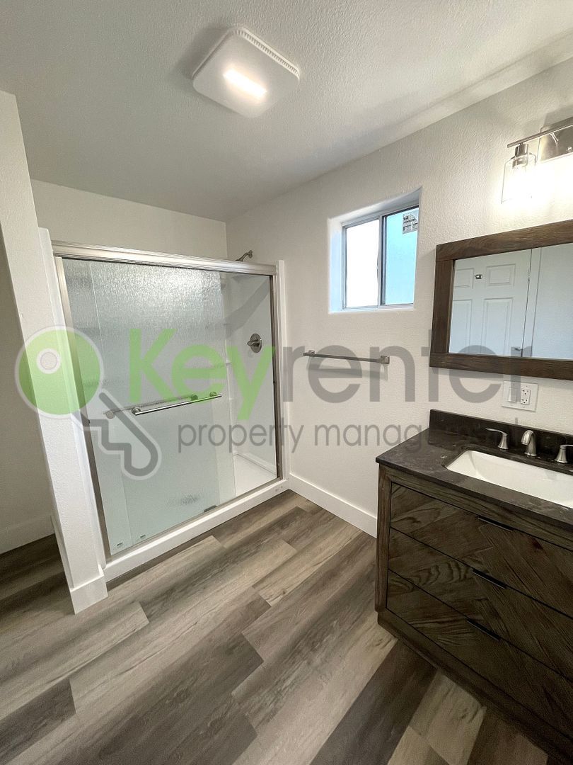 Gallery Image 22