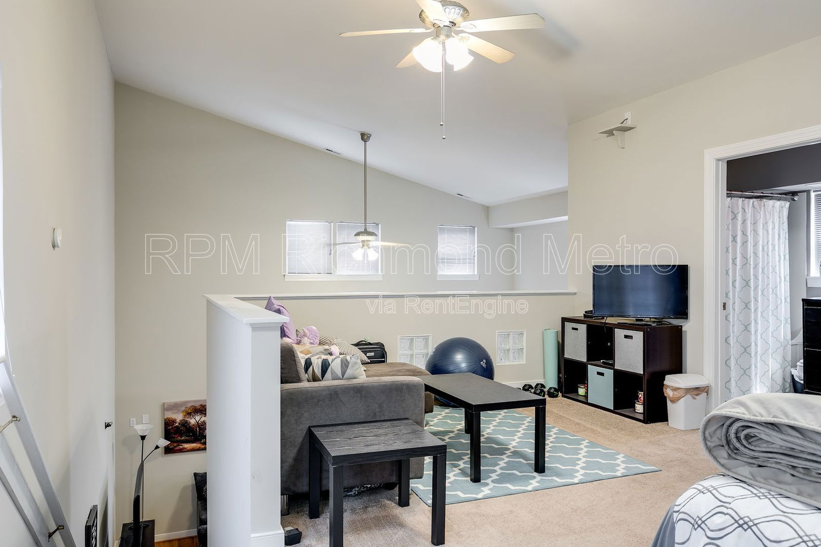 Gallery Image 17