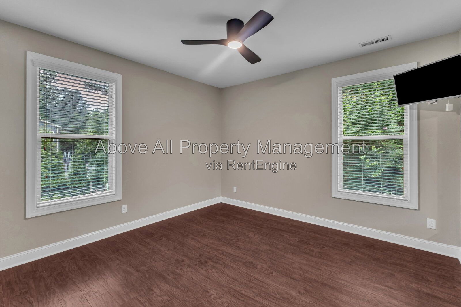 Gallery Image 18