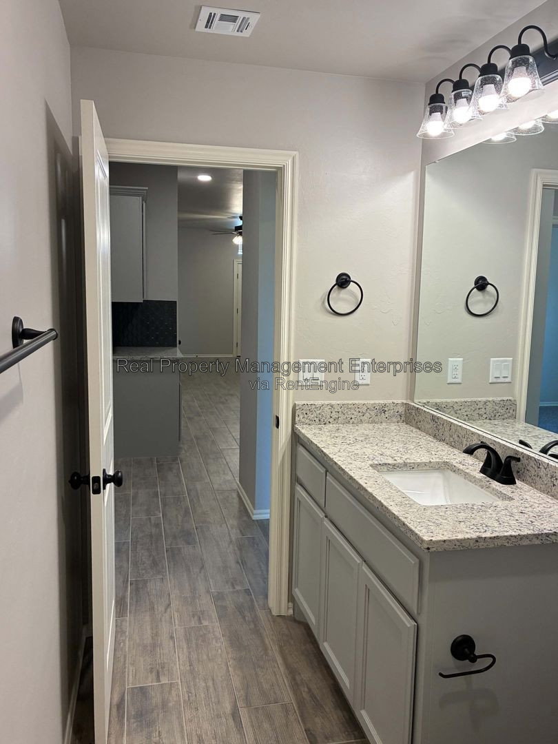 Gallery Image 35