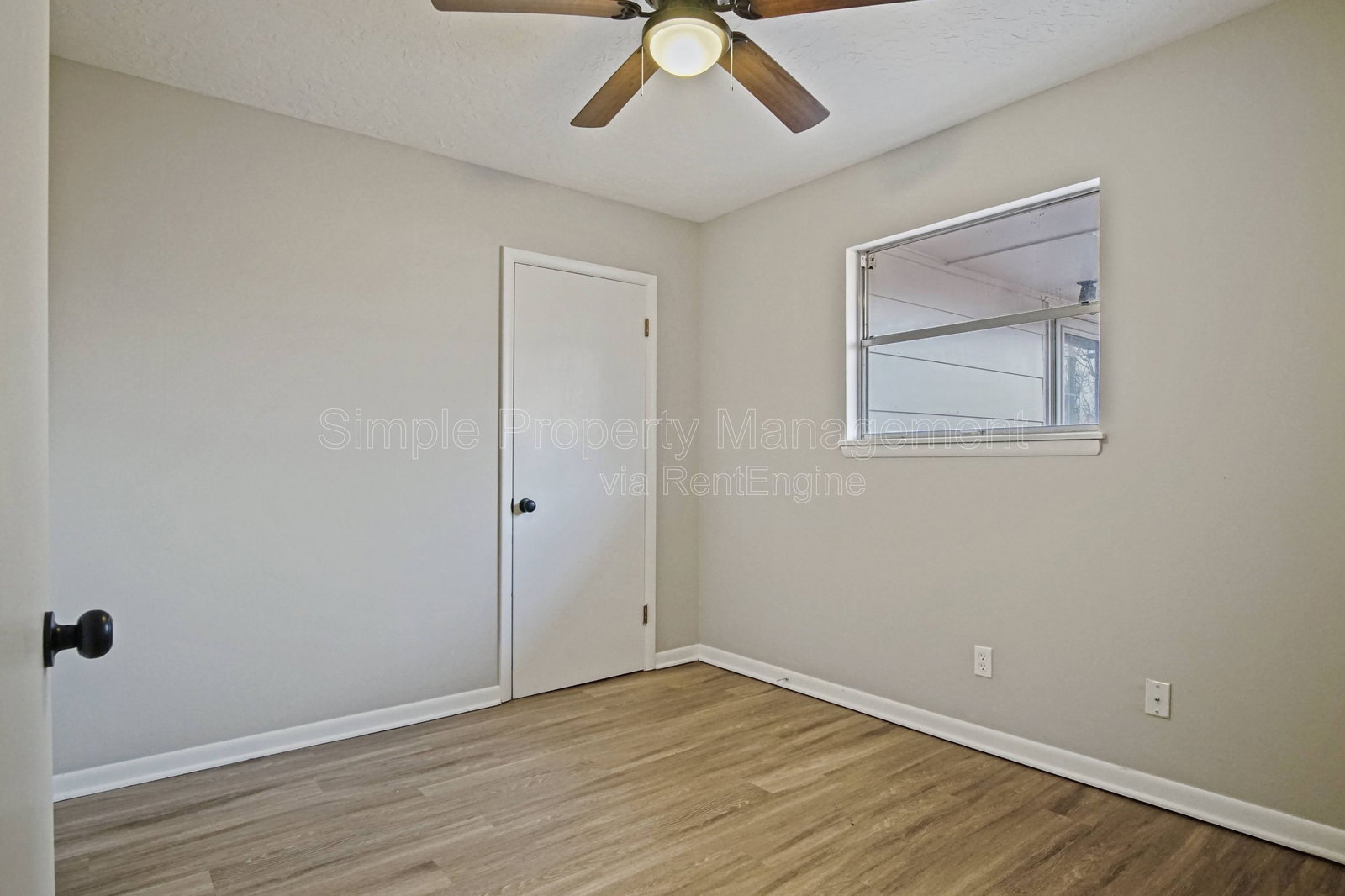 Gallery Image 19