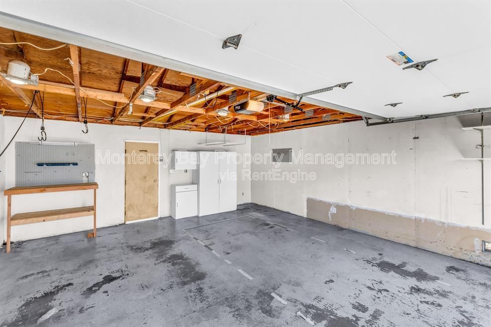 Gallery Image 25