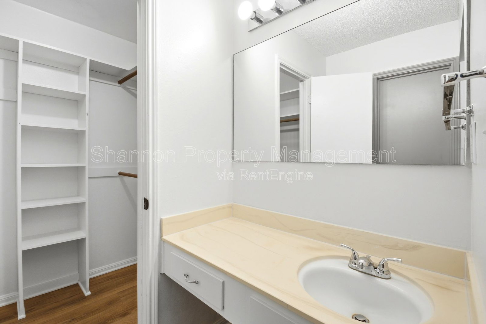 Gallery Image 33