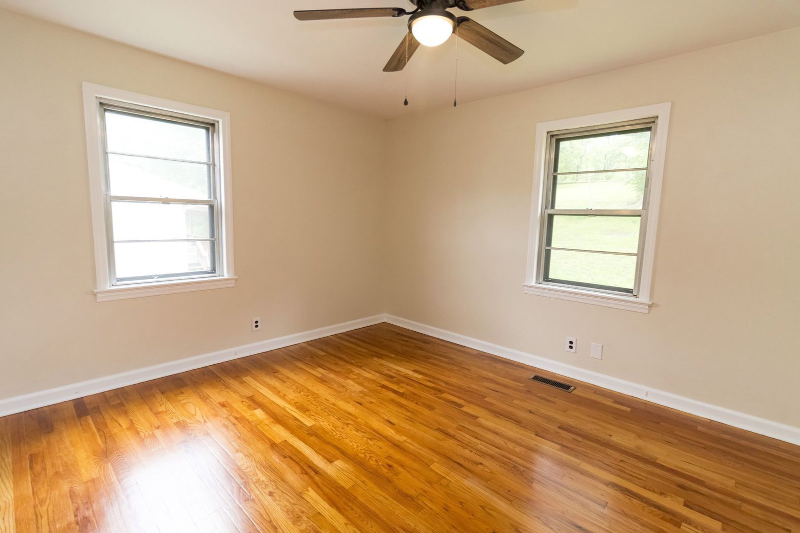 Gallery Image 19