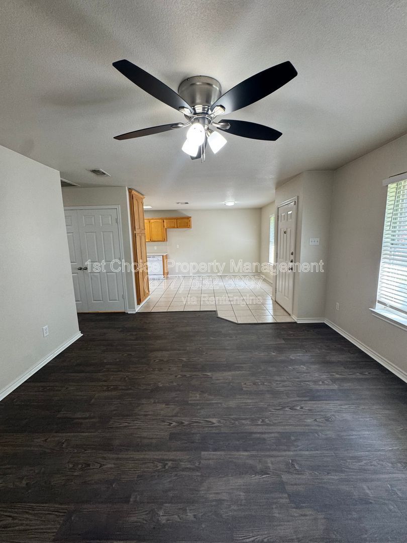 Gallery Image 9