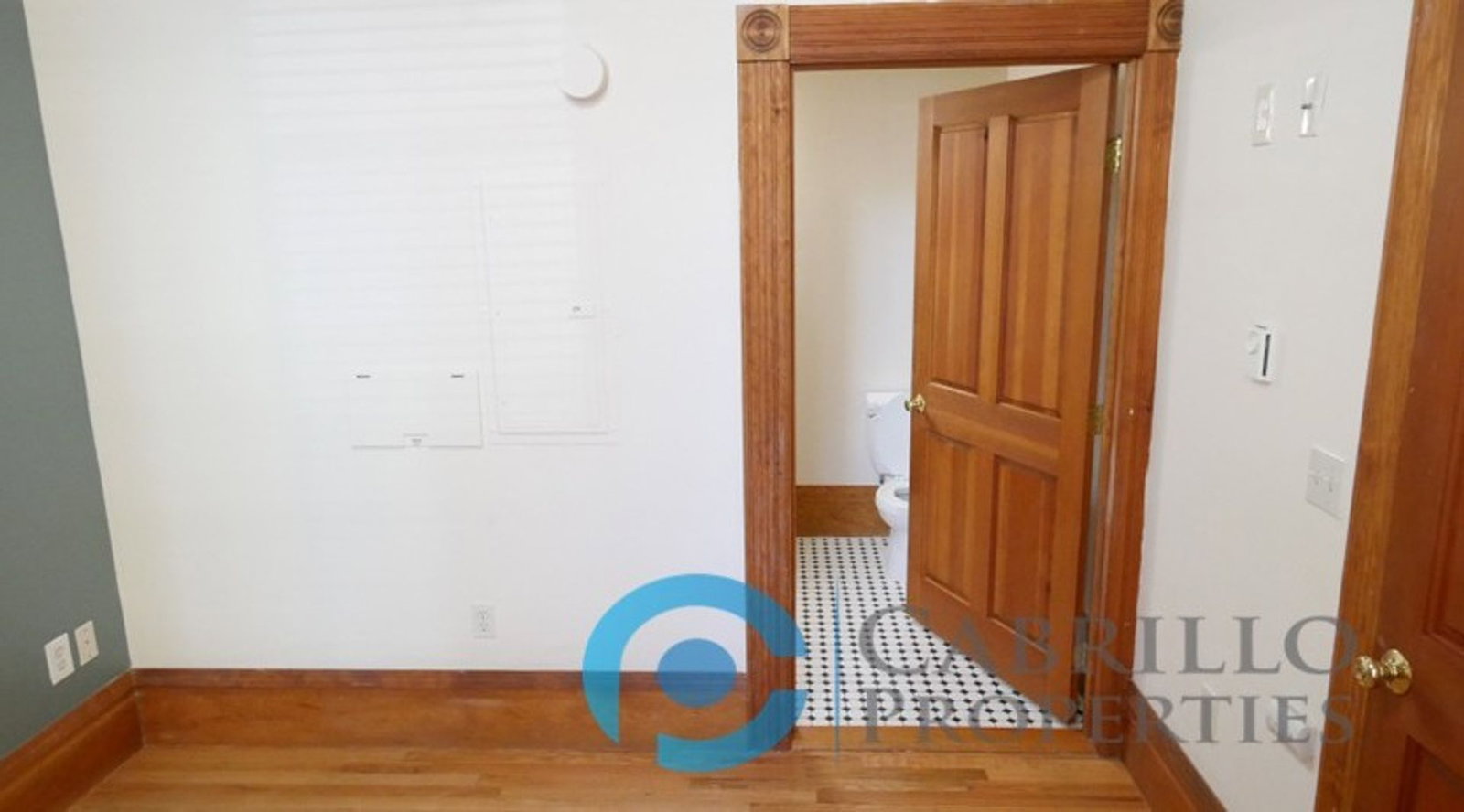Gallery Image 13