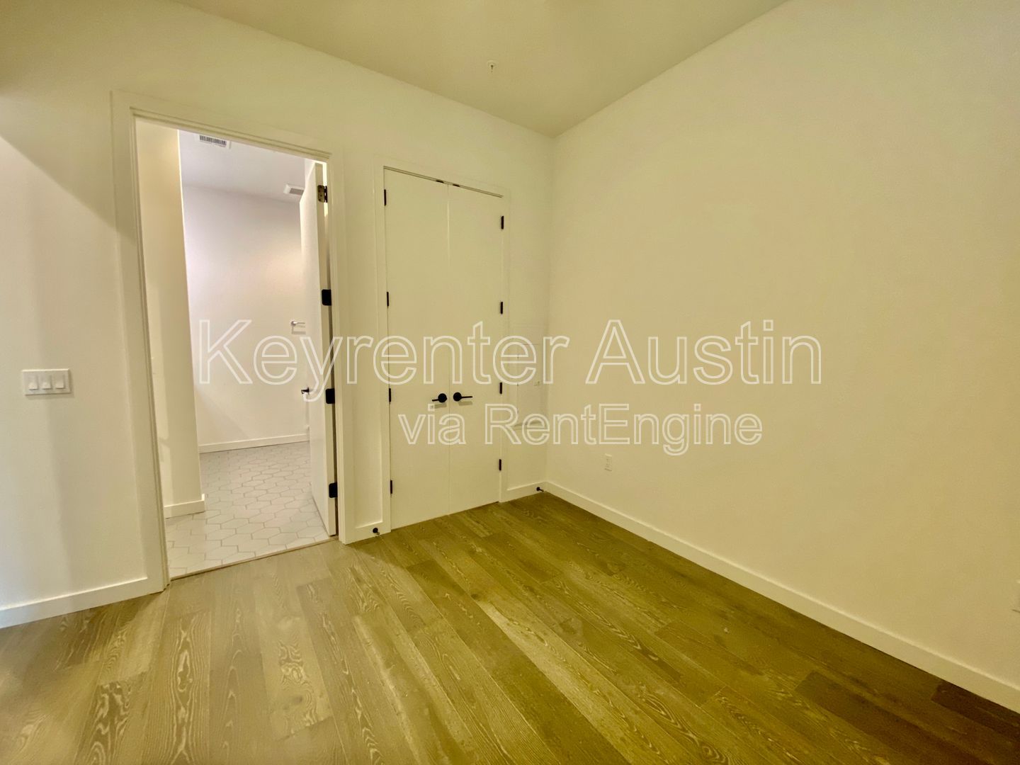 Gallery Image 19