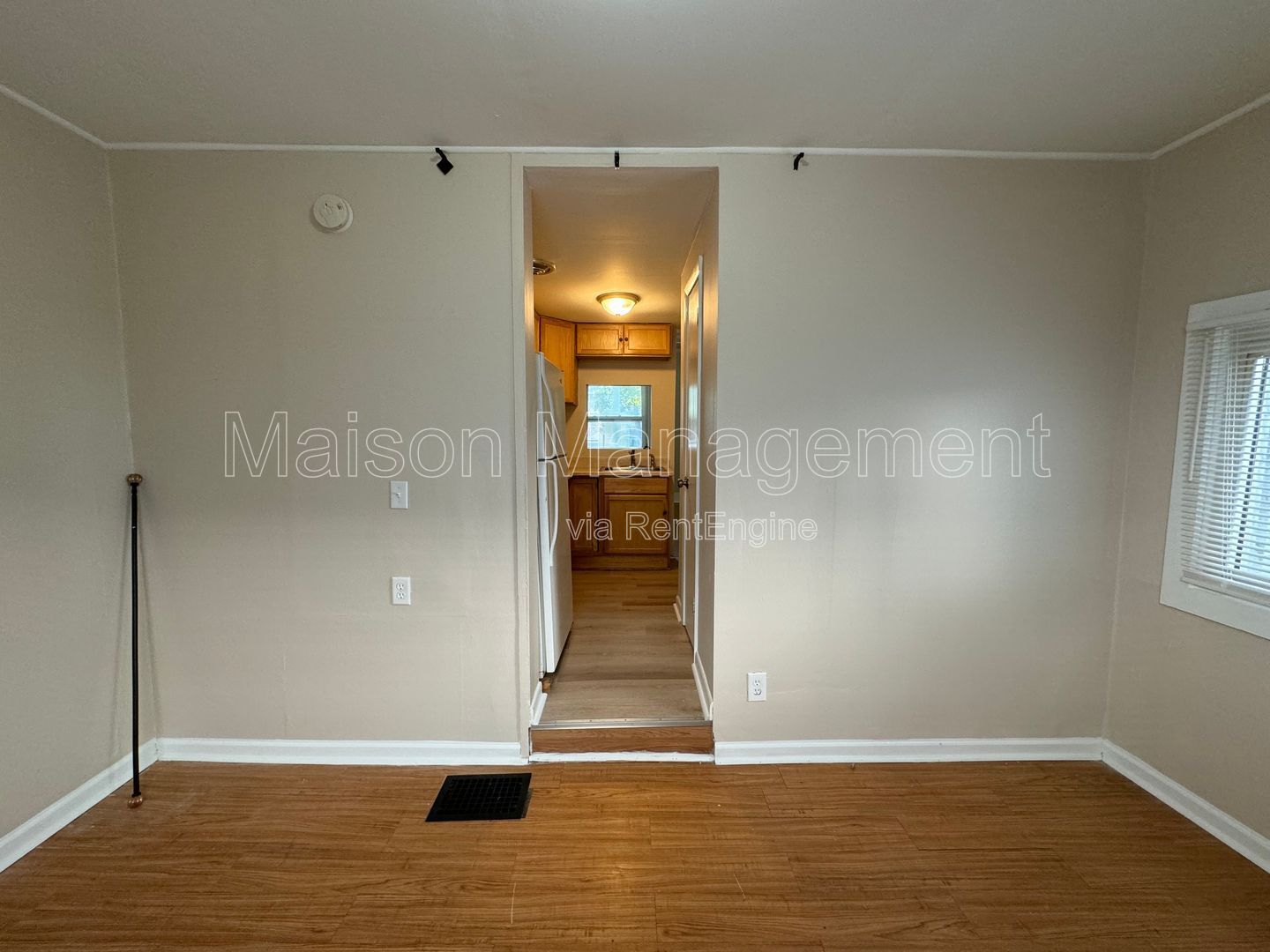 Gallery Image 12