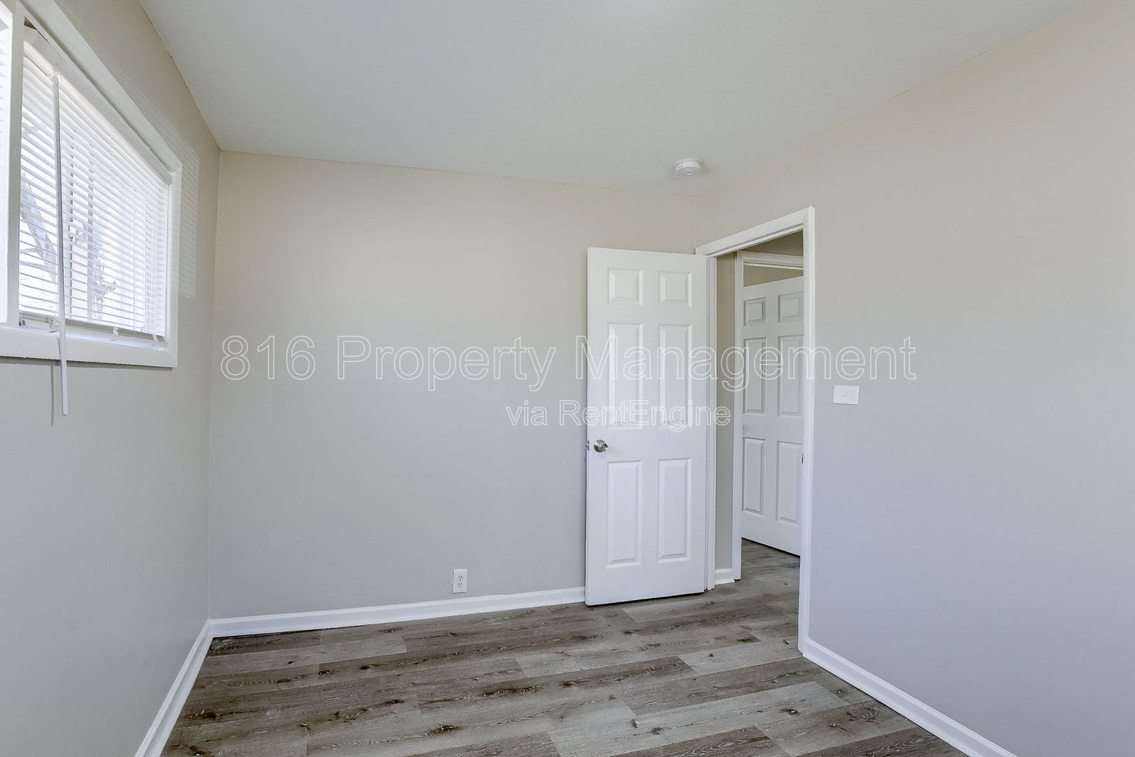 Gallery Image 15