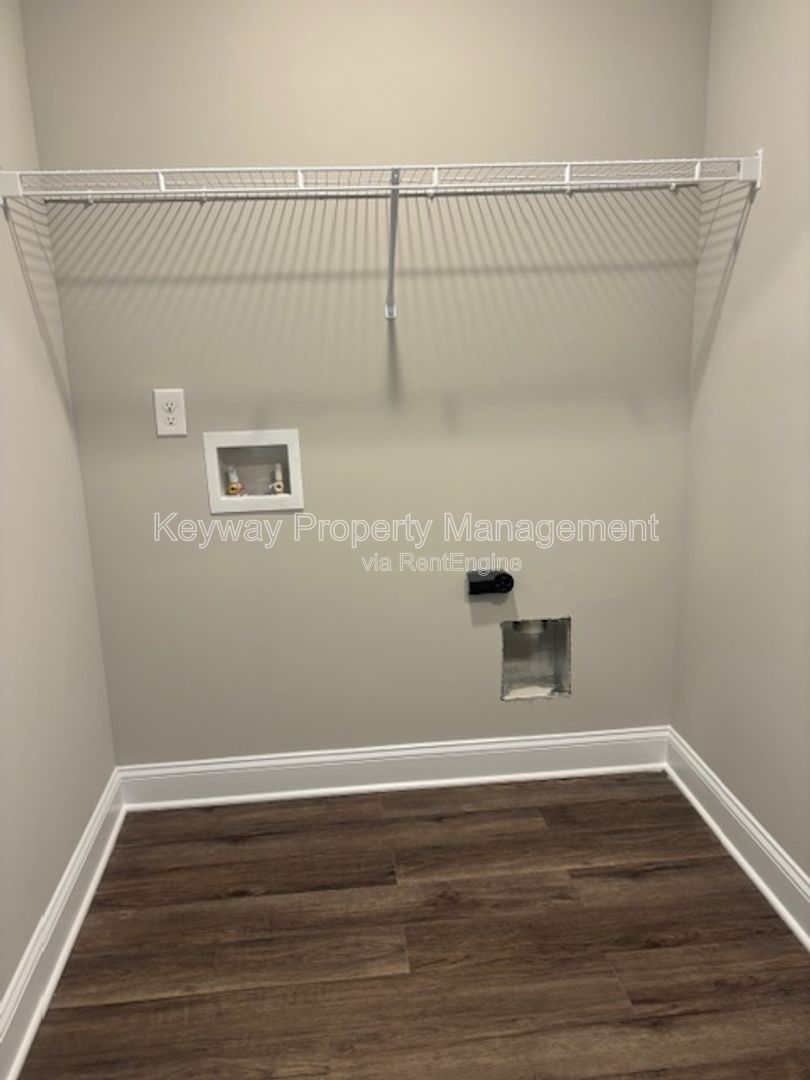 Gallery Image 17