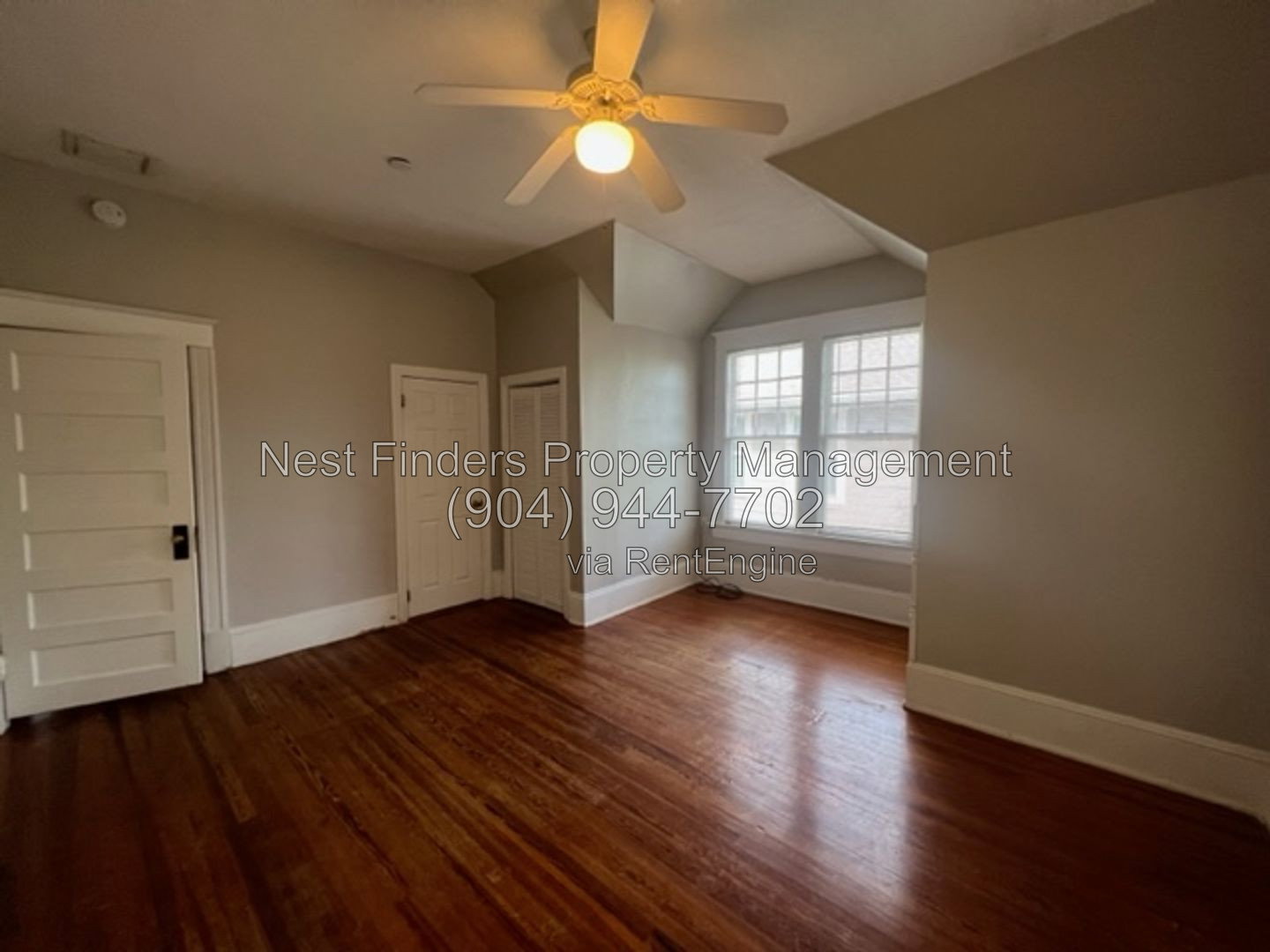 Gallery Image 19