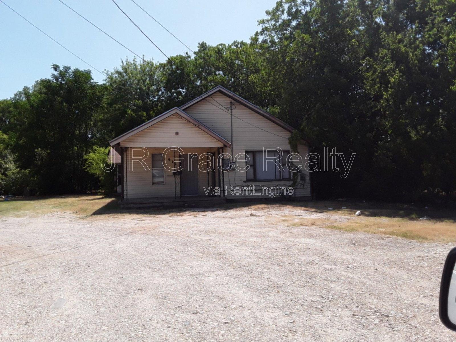Gallery Image 0